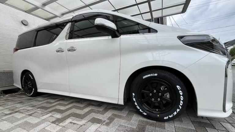 アルファードのホイールとタイヤ交換。ホワイトレタータイヤに挑戦