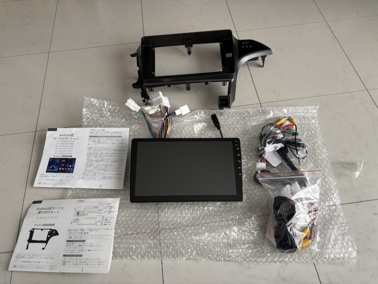 30プリウスにディスプレイオーディオ取付①